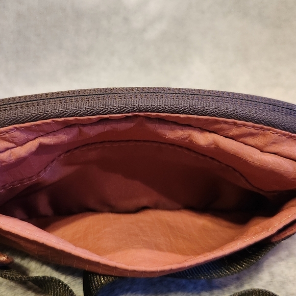 Skechers Women's BOBS Keepsakes 2.0 - Cuddle Cat Faux Fur Slippers Size 8 - Picture 2 of 9